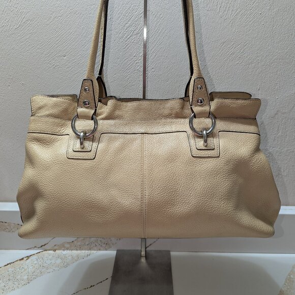 Coach Penelope. Leather, large tote/handbag. VGUC! - Picture 8 of 10